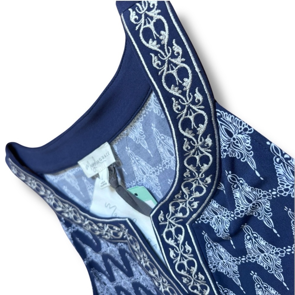 NWT Magnolia Grace Blue White Alhambra Embroidered Trim Knit Dress - Size Large - Picture 3 of 10